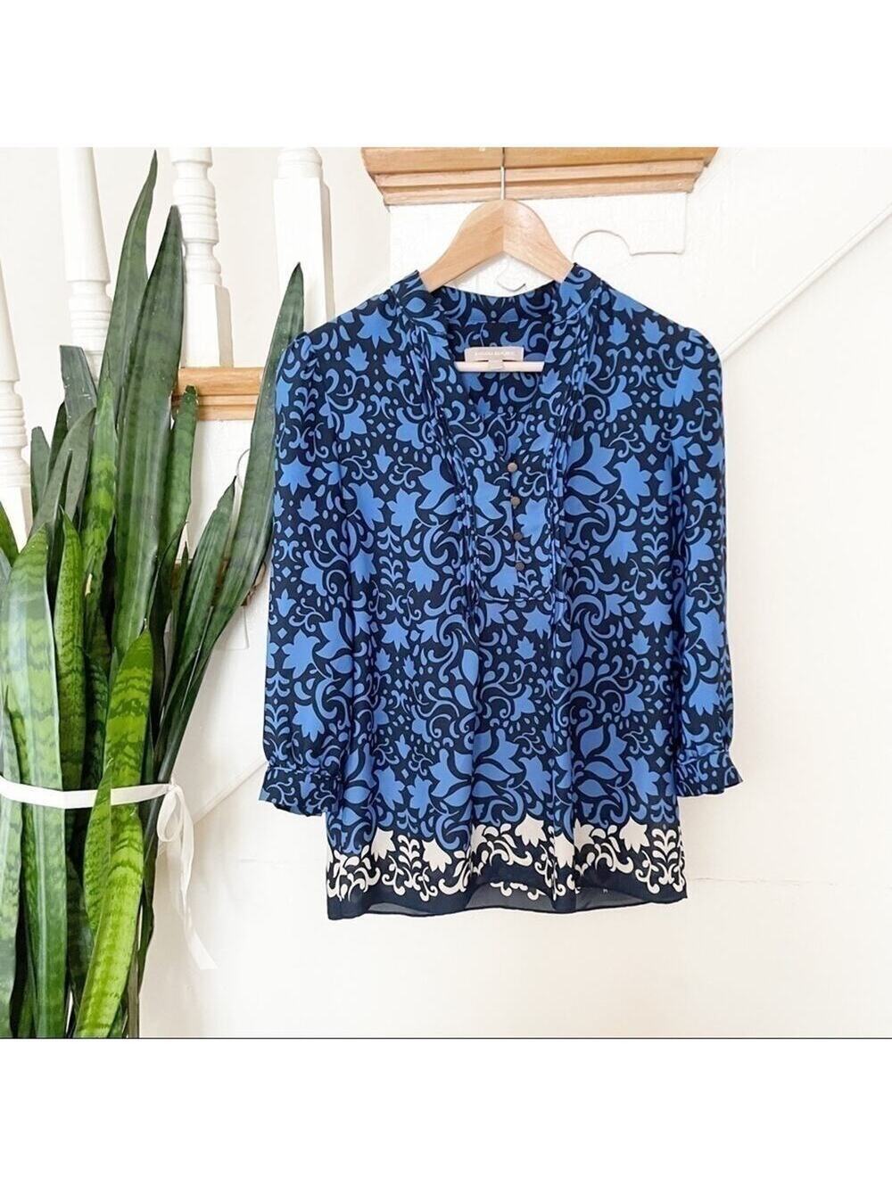 Banana Republic Blue & Black Floral Chiffon Popover Blouse Size X-Small